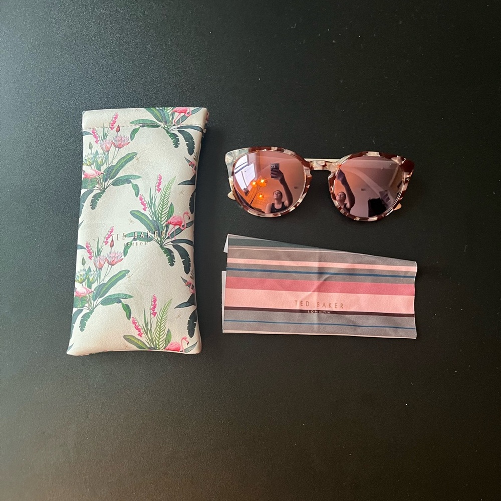 Ted Baker Pink Tortoiseshell Sunglasses with Soft Case and Cloth